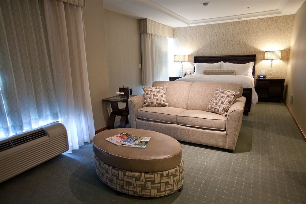 צ'רלסטון Town & Country Inn And Suites מראה חיצוני תמונה