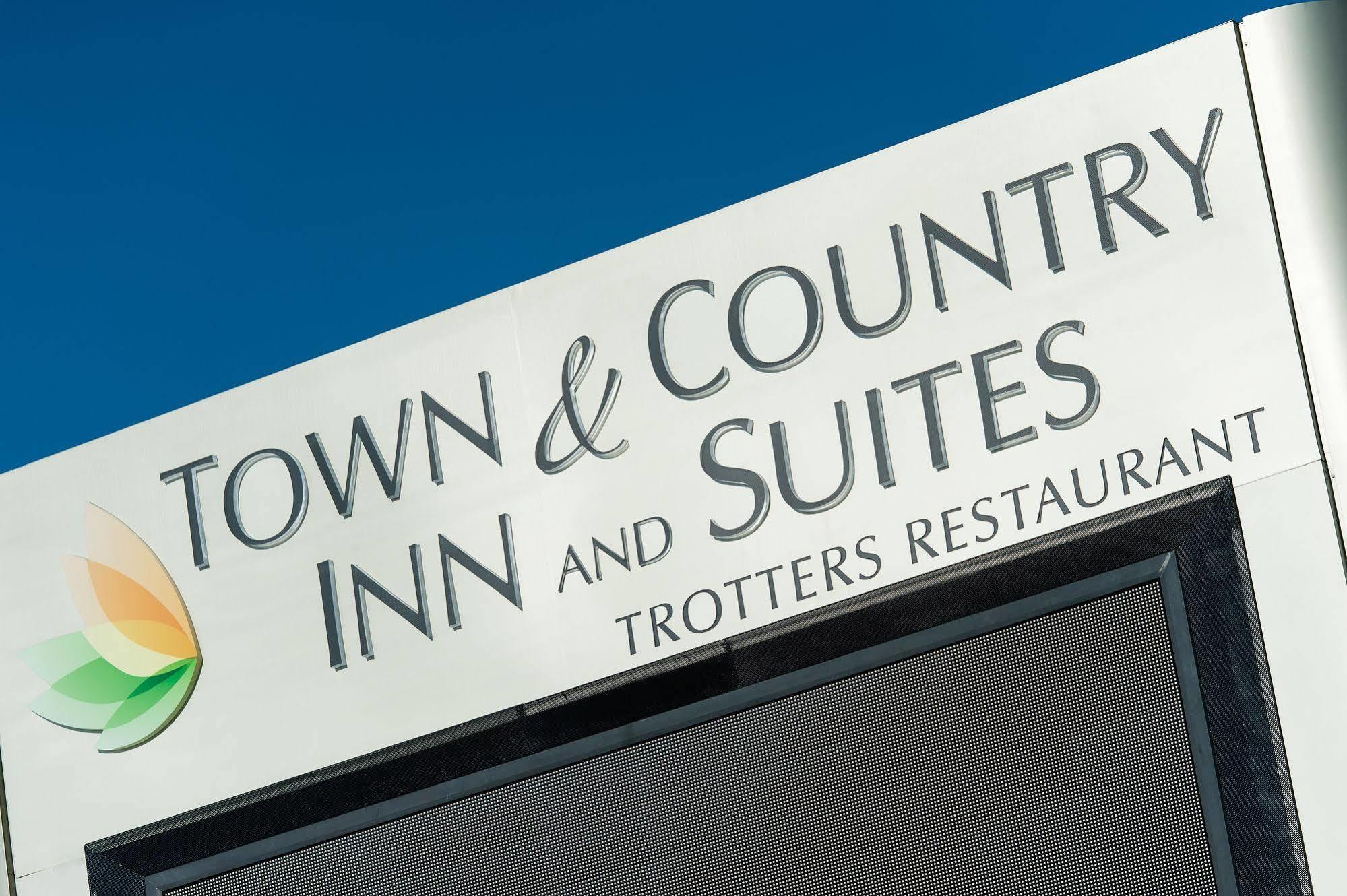 צ'רלסטון Town & Country Inn And Suites מראה חיצוני תמונה